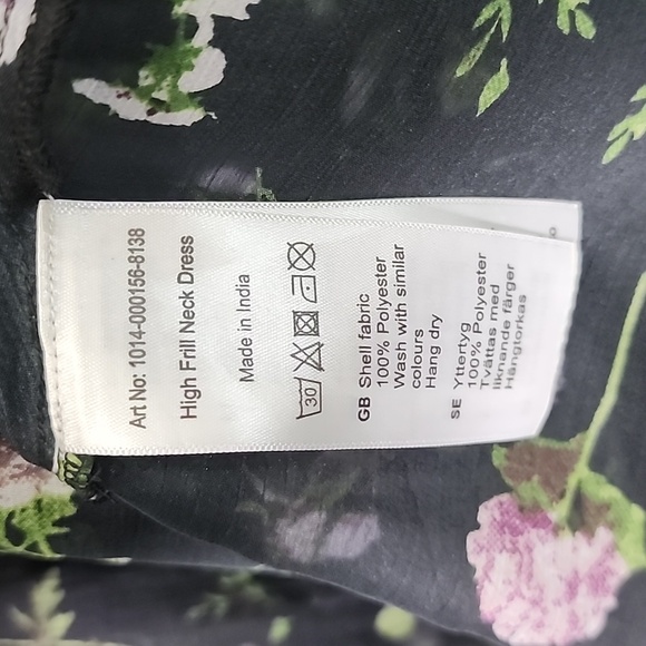 NA-KD sheer high neck floral dress size XS - Picture 8 of 9